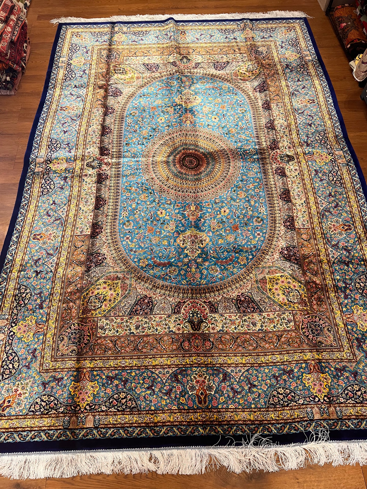 Blue Medallion Bamboo Silk Rug – 6’6” x 9’8”