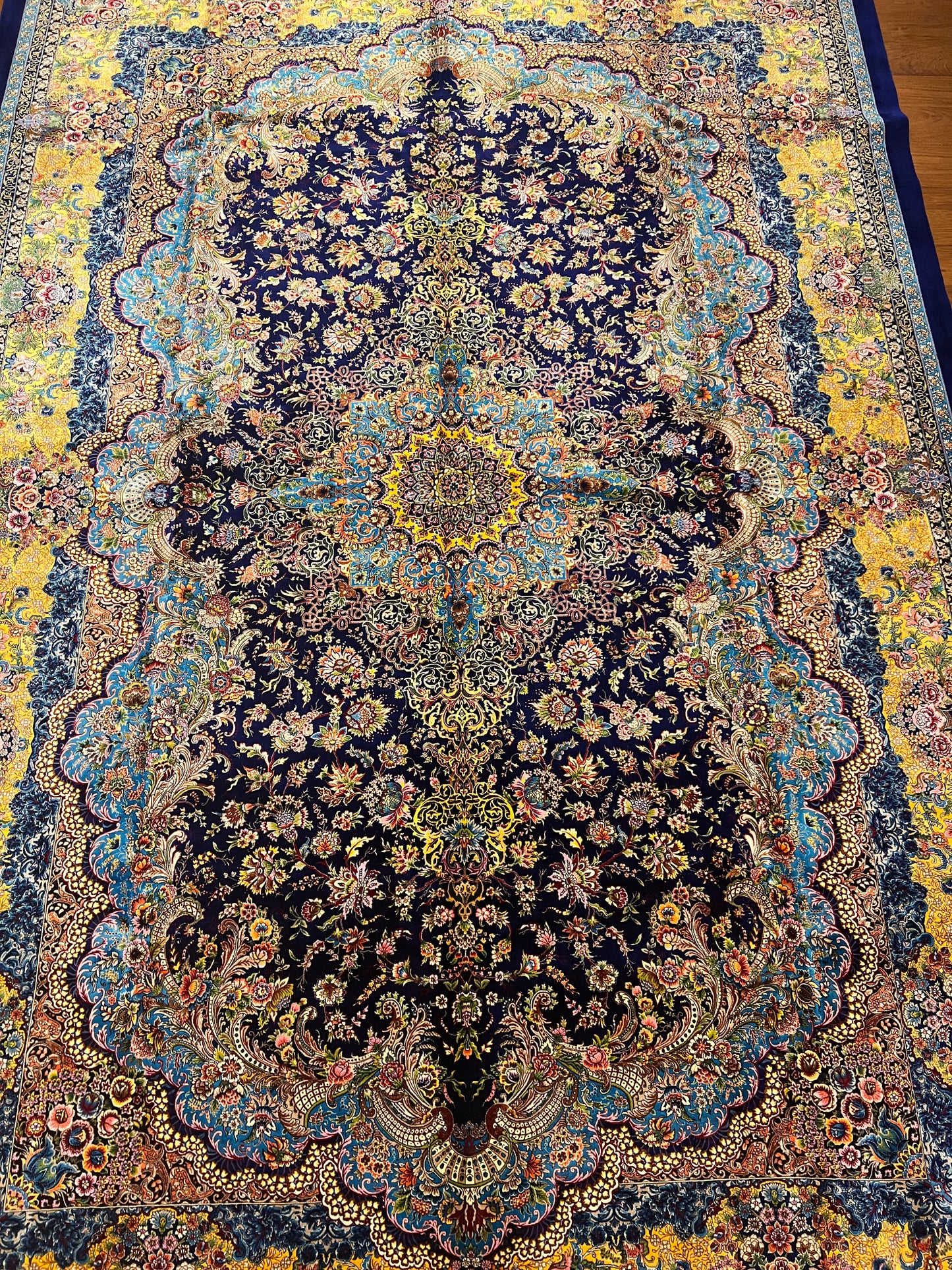 Navy Floral Silk Woven Area Rug – 6’ x 10’