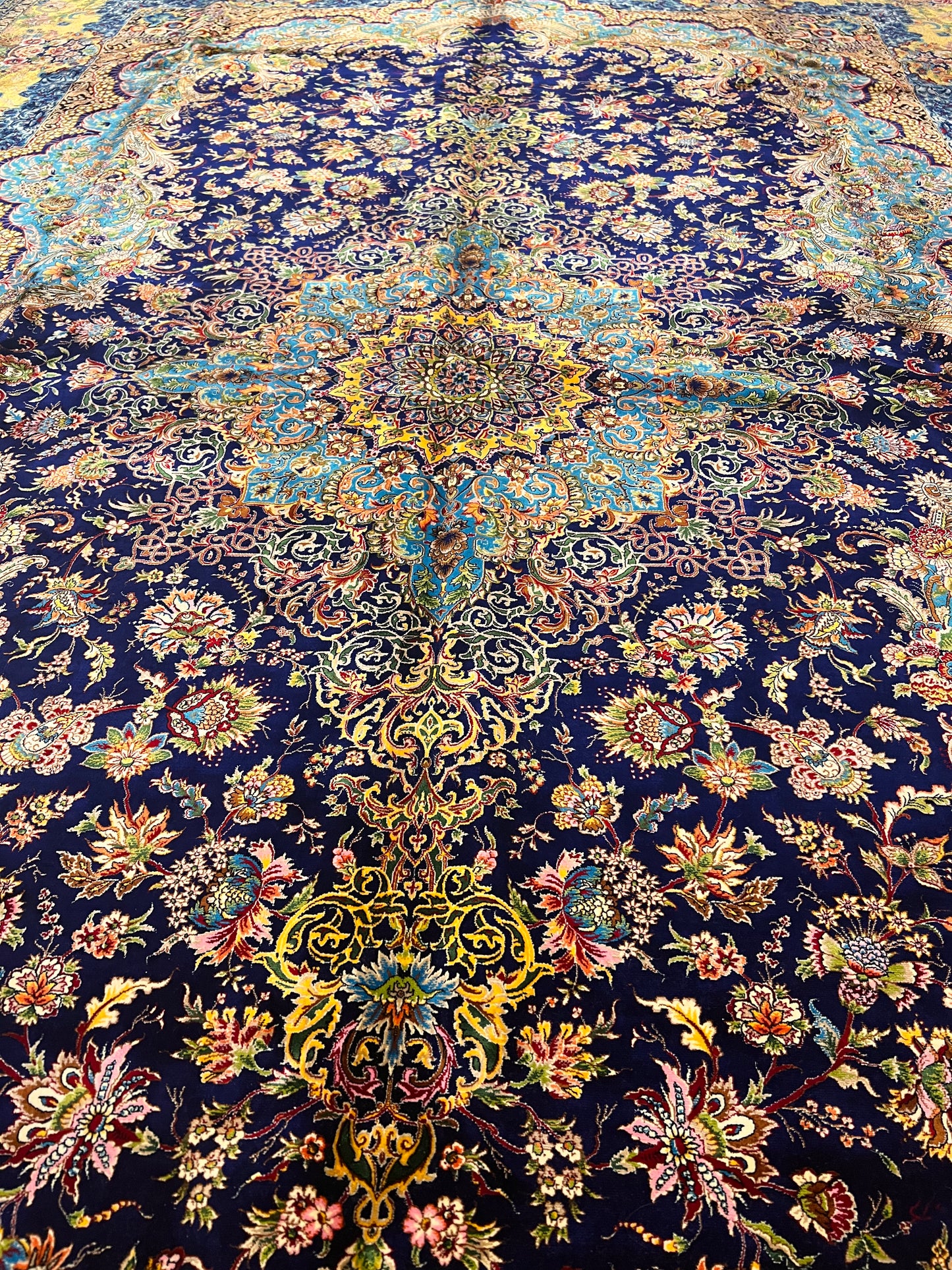 Navy Floral Silk Woven Area Rug – 6’ x 10’