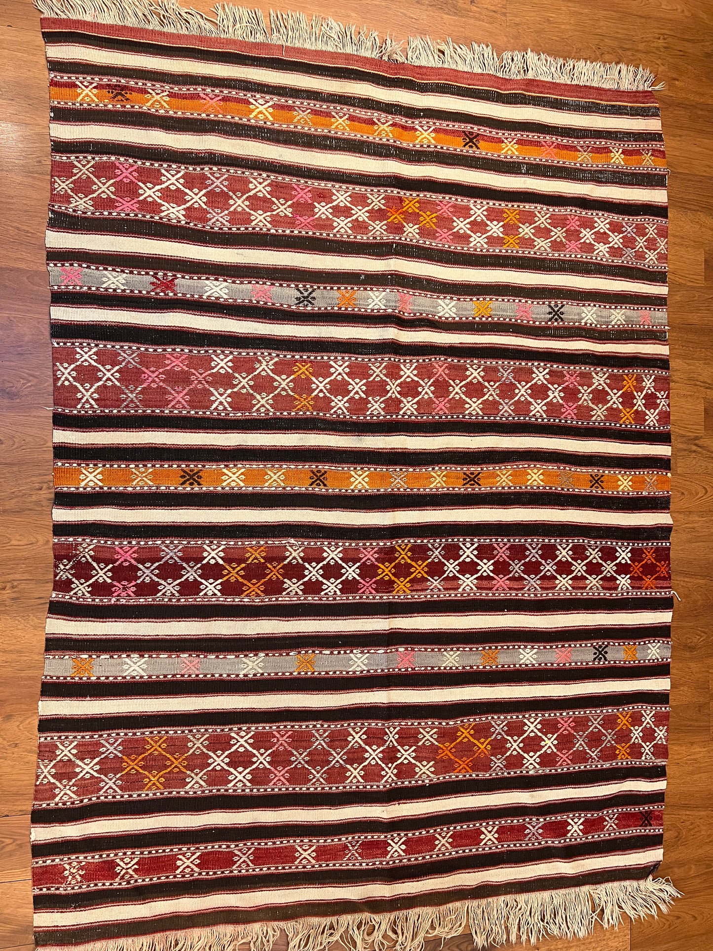Authentic Handwoven Vintage Turkish Kilim Rug – Approximately 70-Year-Old Tribal Wool Kilim – Natural Vegetable Dyes – One-of-a-Kind Anatolian Area Rug – 6.33’ × 4.75’ (76” × 57”)