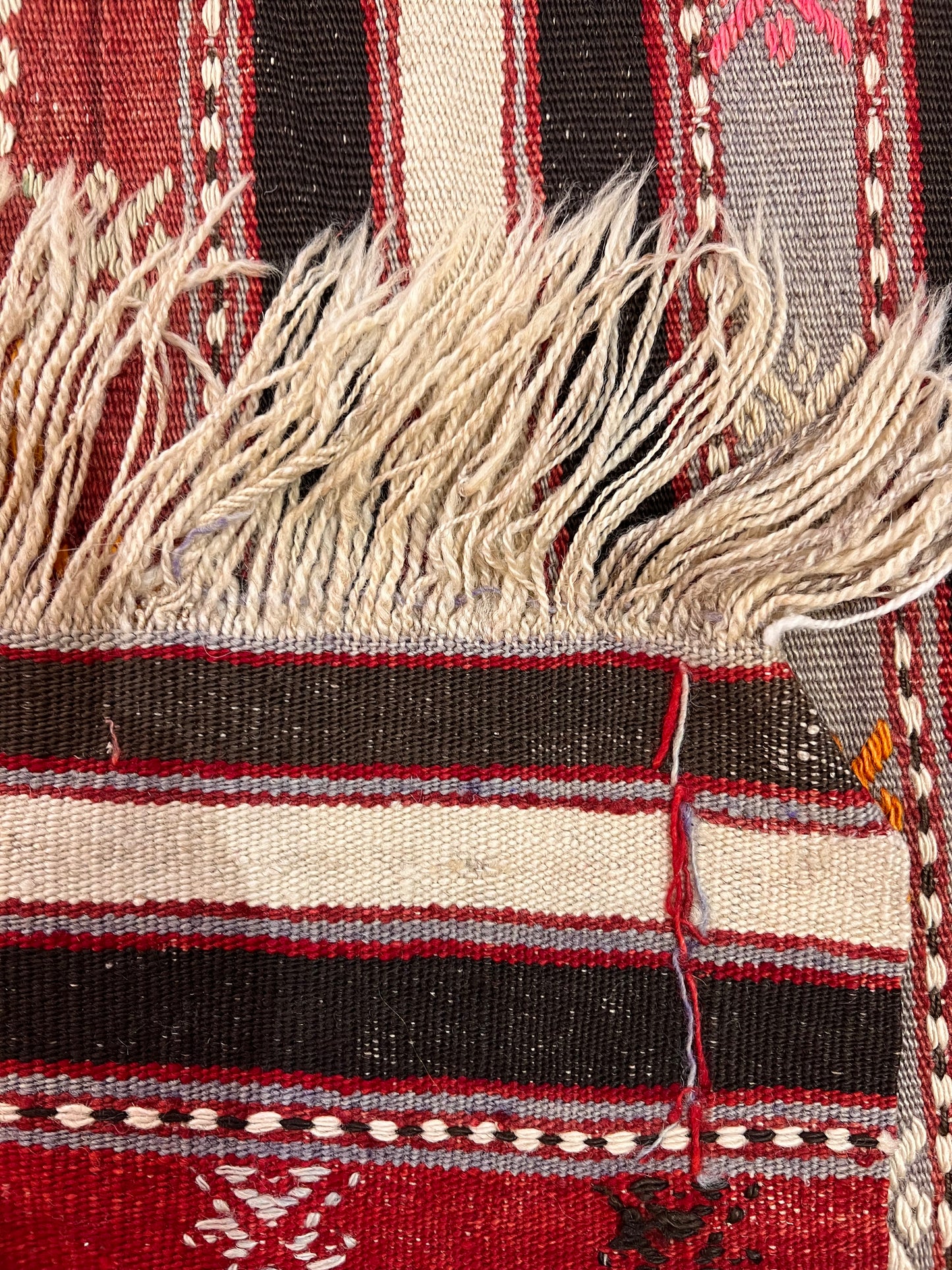Authentic Handwoven Vintage Turkish Kilim Rug – Approximately 70-Year-Old Tribal Wool Kilim – Natural Vegetable Dyes – One-of-a-Kind Anatolian Area Rug – 6.33’ × 4.75’ (76” × 57”)