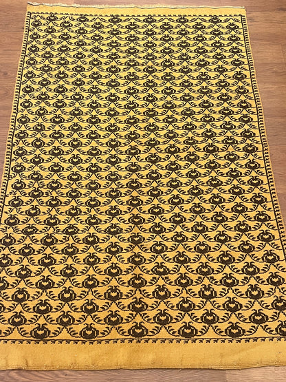 Vintage Turkish Embroidered Kilim Rug – 4’9” × 3’1” – Handwoven Wool Flatweave Accent Rug – One-of-a-Kind Anatolian Textile