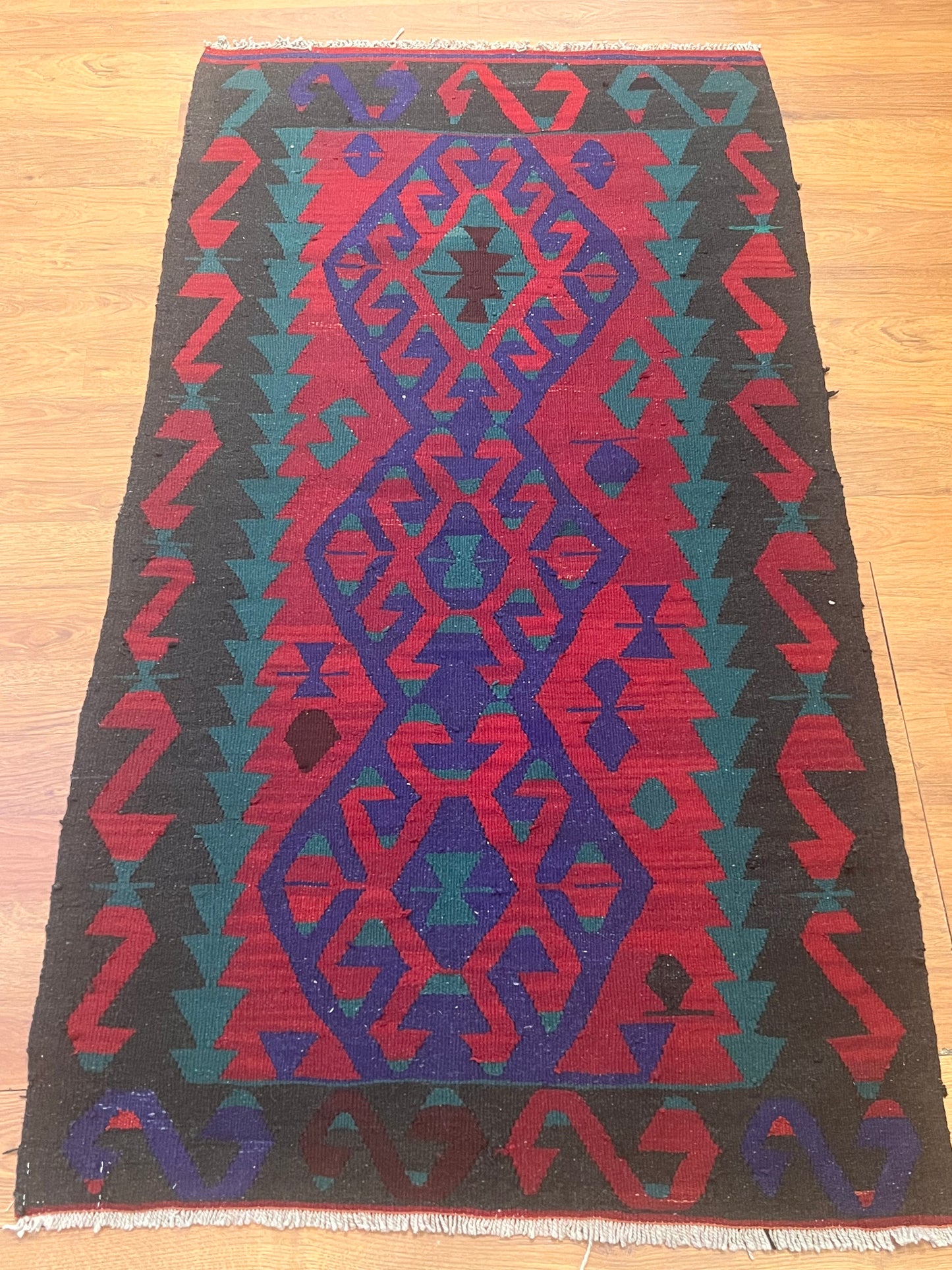 Antique Handwoven Turkish Kilim Rug – 5’6” × 3’ Vintage Wool Tribal Flatweave – Geometric Anatolian Accent Rug – One of a Kind