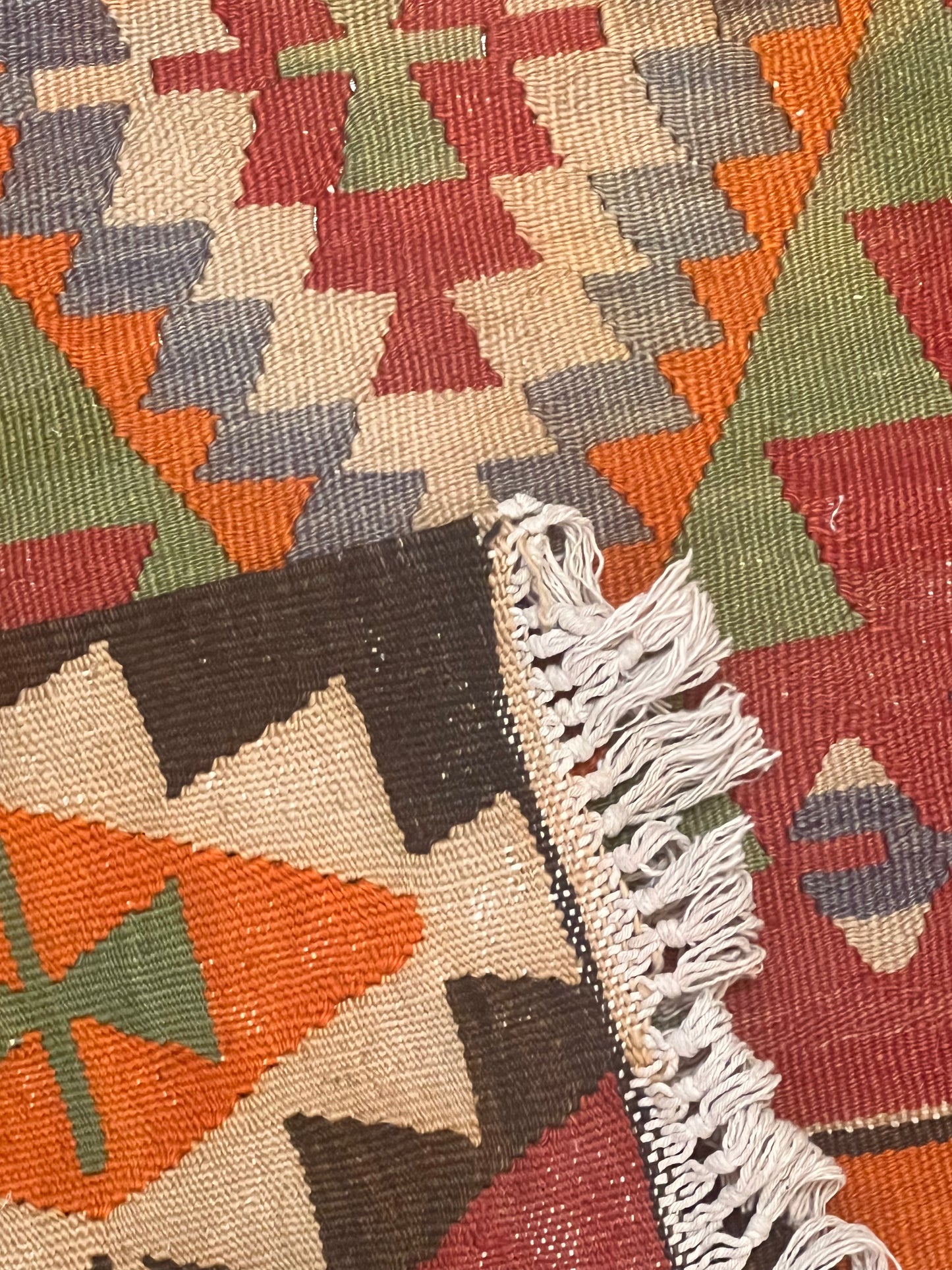 Handwoven Vintage Kilim Rug – 2.6 × 3.9 ft
