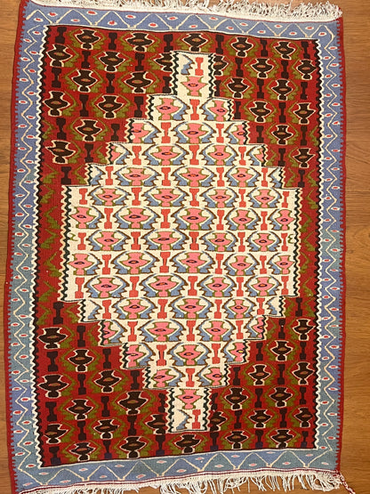 Authentic Vintage Handwoven Anatolian Kilim Rug – 41” × 30” – Natural Vegetable Dyes – 100% Wool – One of a Kind Tribal Accent Rug