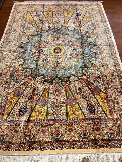 Bamboo Silk Area Rug – Traditional Medallion Design – 6’ x 10’