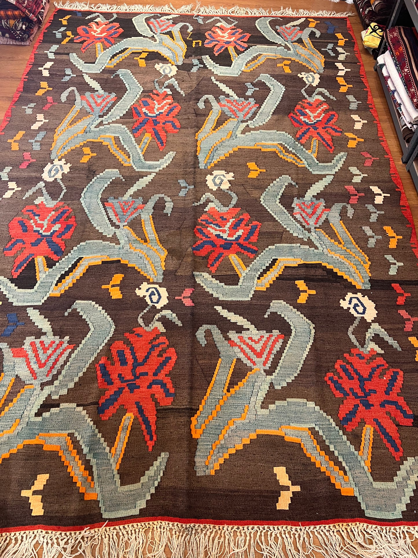Authentic Handwoven Vintage Moldovan Kilim Rug – 70–80 Year Old Traditional Wool Kilim – Natural Vegetable Dyes – One-of-a-Kind Tribal Area Rug – 10.67’ × 7.33’