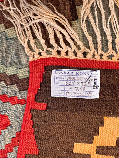 Authentic Handwoven Vintage Moldovan Kilim Rug – 70–80 Year Old Traditional Wool Kilim – Natural Vegetable Dyes – One-of-a-Kind Tribal Area Rug – 10.67’ × 7.33’
