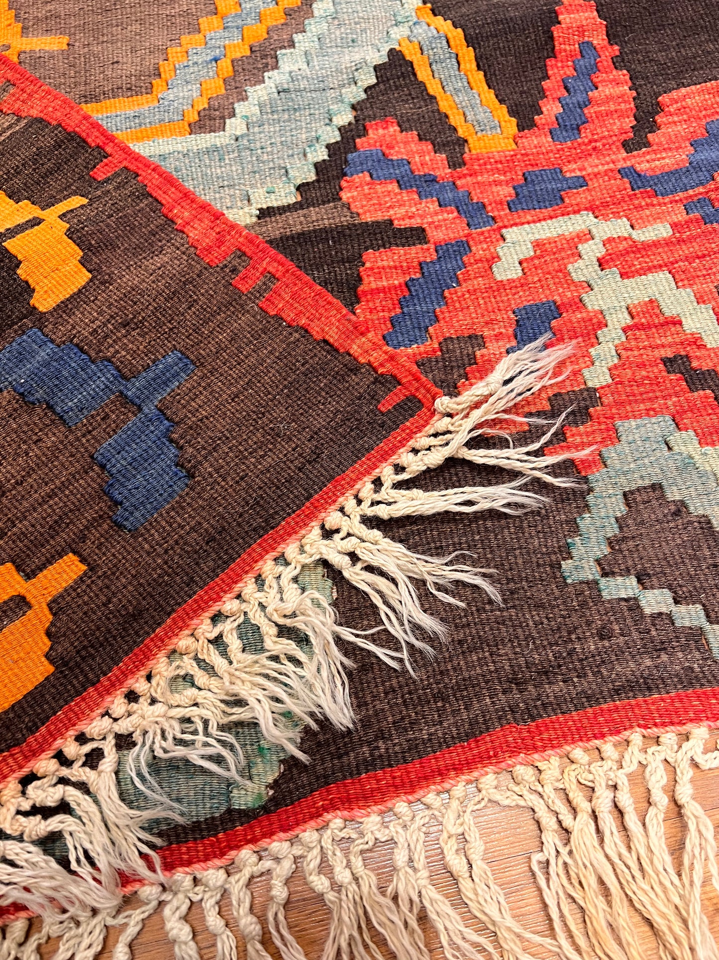Authentic Handwoven Vintage Moldovan Kilim Rug – 70–80 Year Old Traditional Wool Kilim – Natural Vegetable Dyes – One-of-a-Kind Tribal Area Rug – 10.67’ × 7.33’