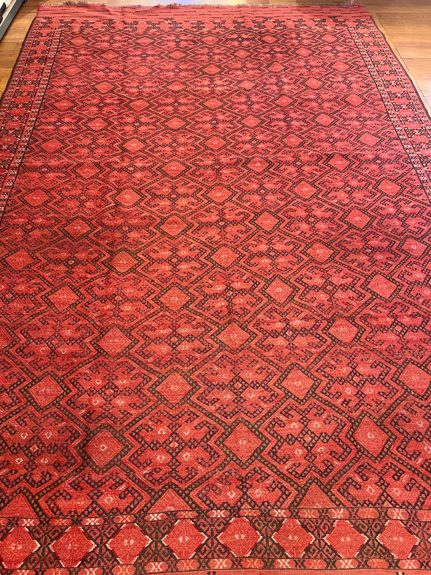 Turkmenian Cicim Rug – 10.7 ft × 6.8 ft | Approximately 70 Years Old | Hand-Embroidered Wool
