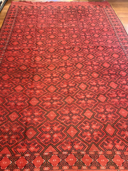 Turkmenian Cicim Rug – 10.7 ft × 6.8 ft | Approximately 70 Years Old | Hand-Embroidered Wool