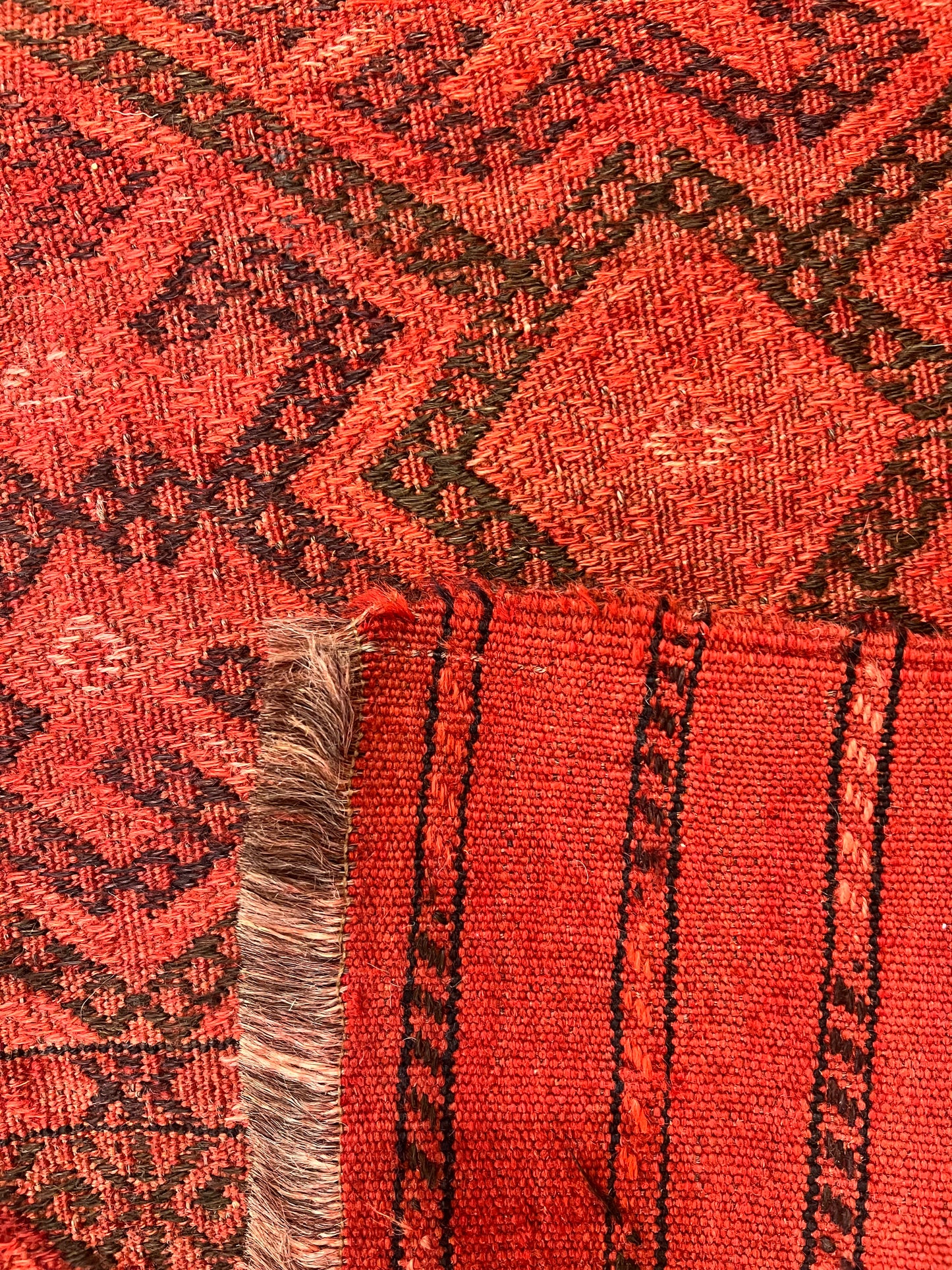 Turkmenian Cicim Rug – 10.7 ft × 6.8 ft | Approximately 70 Years Old | Hand-Embroidered Wool