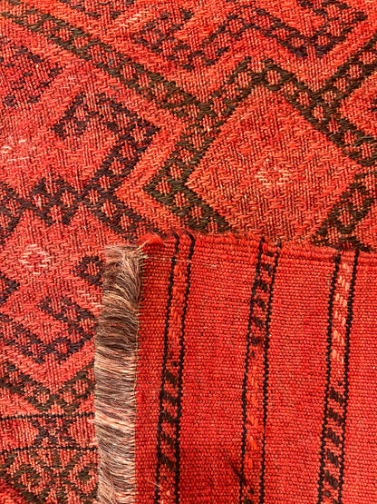 Turkmenian Cicim Rug – 10.7 ft × 6.8 ft | Approximately 70 Years Old | Hand-Embroidered Wool