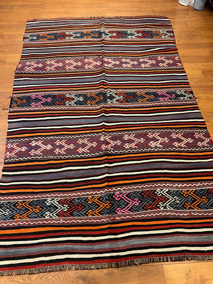 Vintage Embroidered Anatolian Kilim Rug – 94” × 57” | Approx. 70 Years Old | Natural Root-Dyed Wool Tribal Flatweave