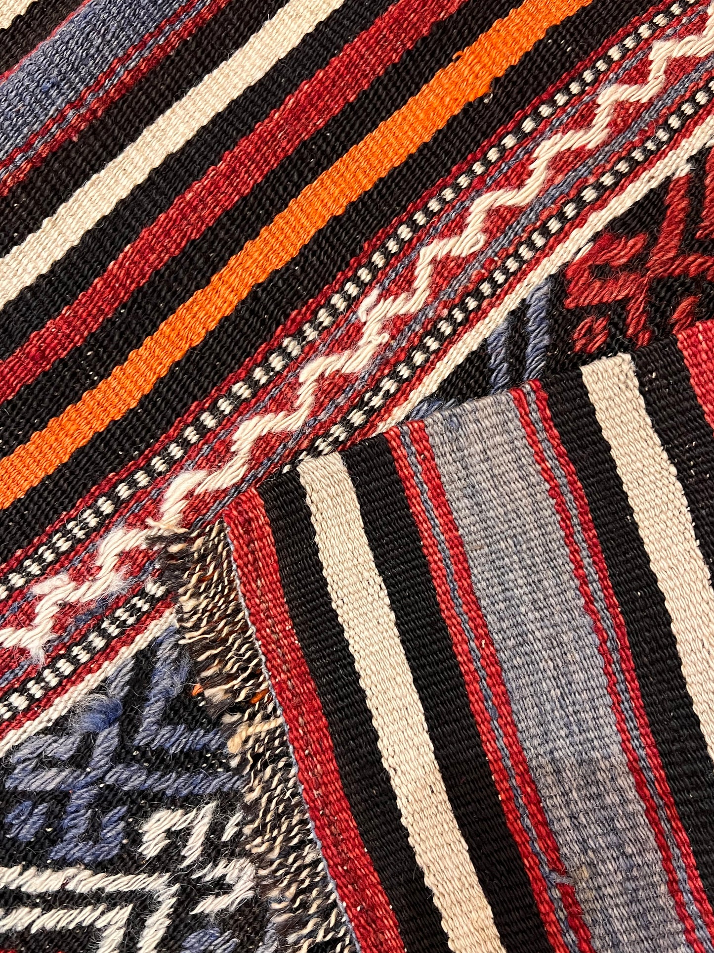 Vintage Embroidered Anatolian Kilim Rug – 94” × 57” | Approx. 70 Years Old | Natural Root-Dyed Wool Tribal Flatweave