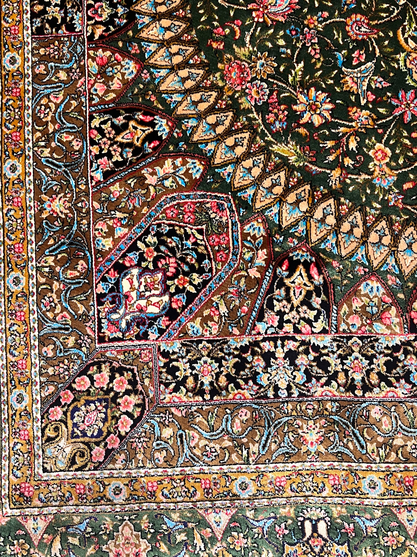 3x5 ft Green Bamboo Silk Rug – Ornate Floral Medallion Design, Luxury Silk Accent Rug, Elegant Classic Home Decor