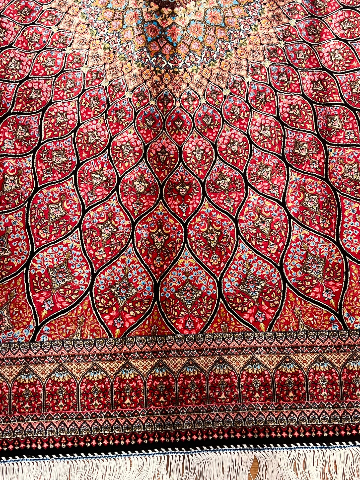 3x5 ft Silk Rug – Pink Radiating Medallion Design, Ornate Floral Luxury Area Rug