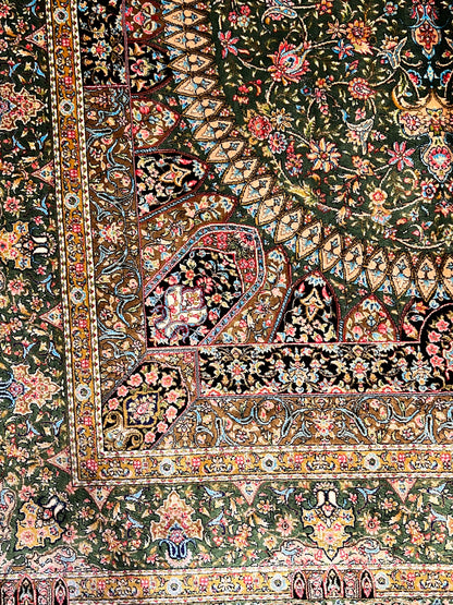 3x5 ft Silk Rug – Deep Green Floral Medallion Design, Ornate Luxury Area Rug