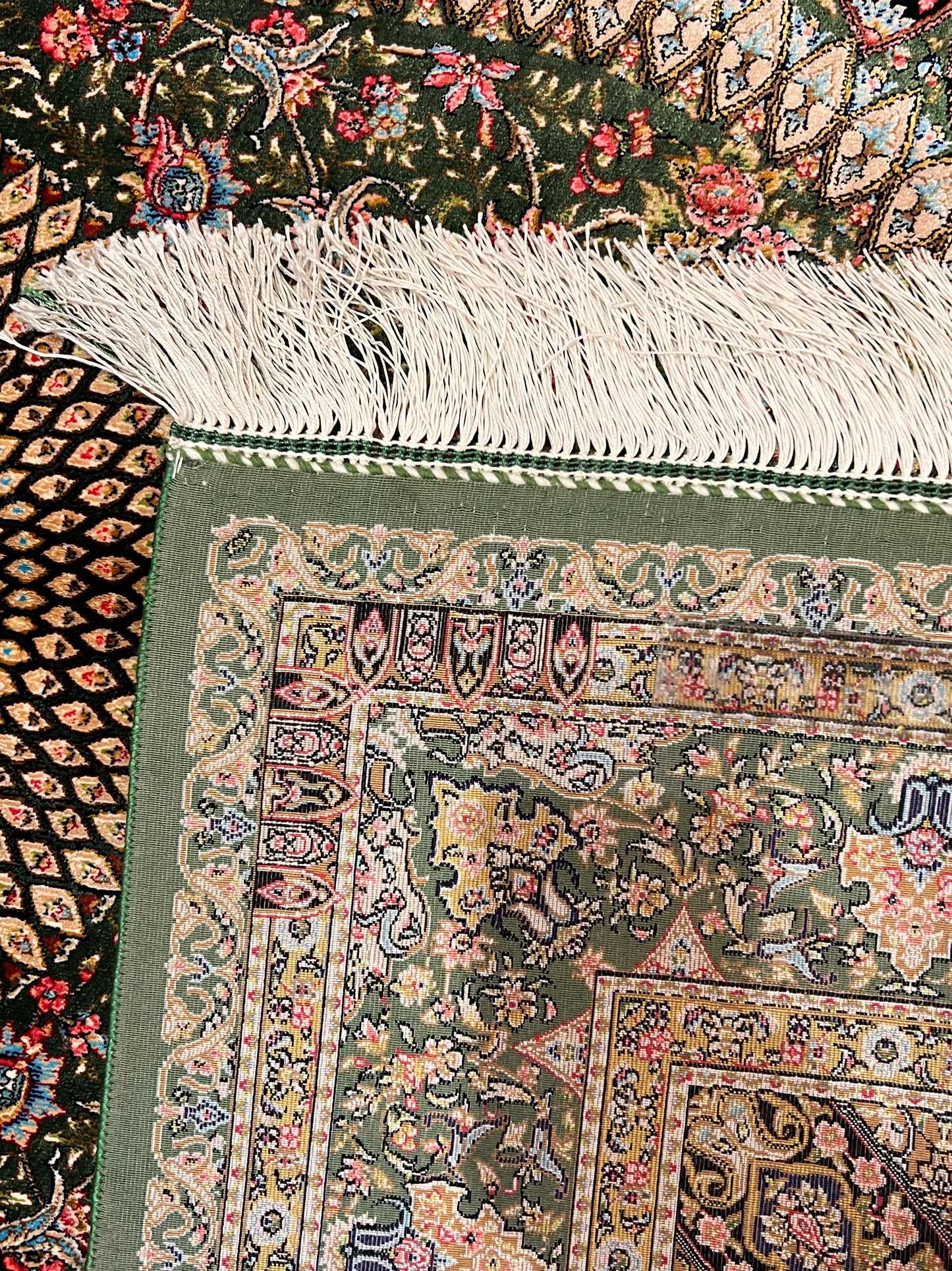 3x5 ft Silk Rug – Deep Green Floral Medallion Design, Ornate Luxury Area Rug