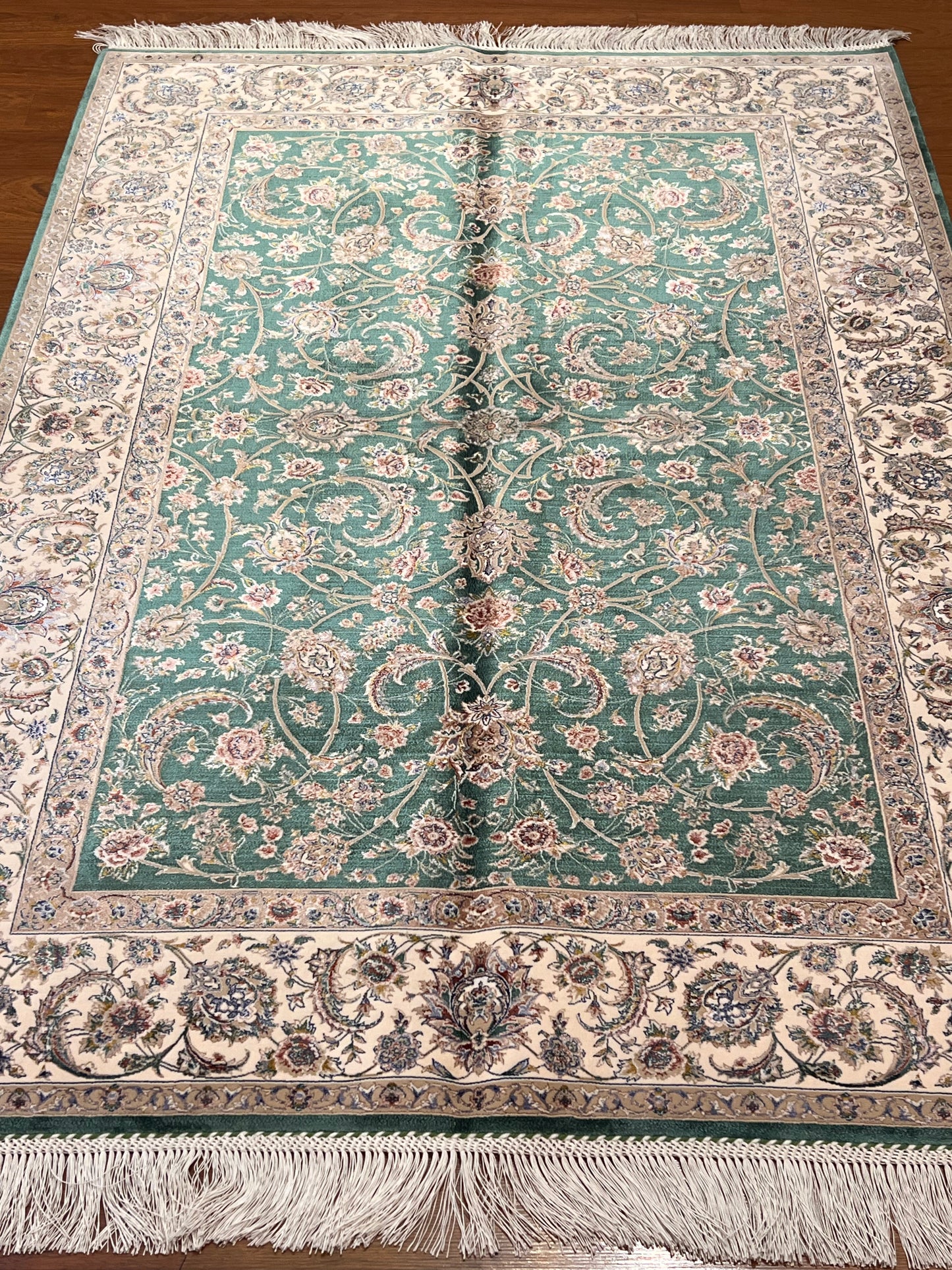 3x5 ft Green Bamboo Silk Rug – Elegant Floral Vine Design, Ivory Border, Classic Luxury Silk Area Rug