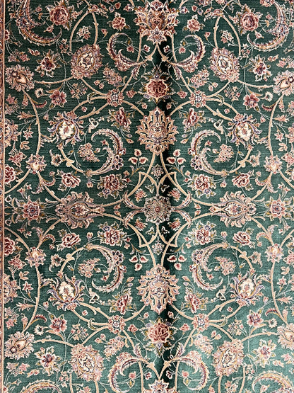 3x5 ft Green Bamboo Silk Rug – Elegant Floral Vine Design, Ivory Border, Classic Luxury Silk Area Rug