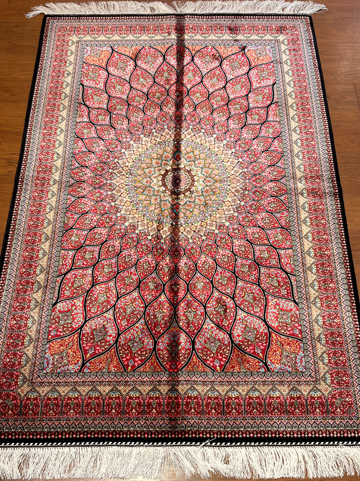 3’×5’ Luxury Pink Silk Rug – Radiant Floral Medallion Design with Intricate Traditional Details