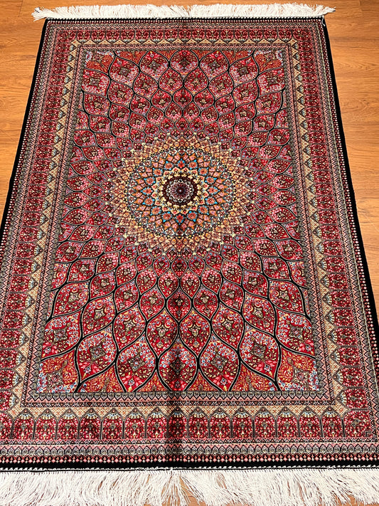 3’×5’ Luxury Pink Silk Rug – Radiant Floral Medallion Design with Intricate Traditional Details