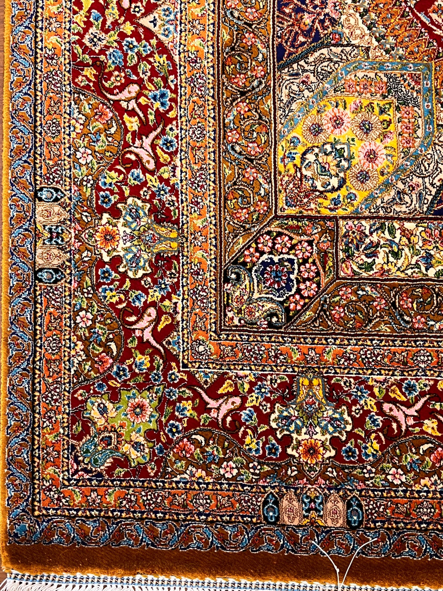 3’×5’ Luxury Red Silk Rug – Elegant Floral Medallion Design with Rich Traditional Details