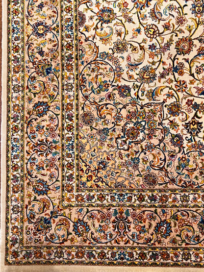 Ivory Bamboo Silk Rug 3x5 ft – Elegant Floral Medallion Silk Area Rug with Classic Ornamental Design