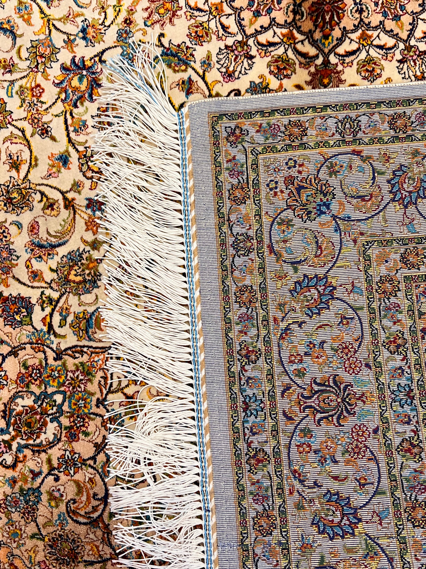 Ivory Bamboo Silk Rug 3x5 ft – Elegant Floral Medallion Silk Area Rug with Classic Ornamental Design