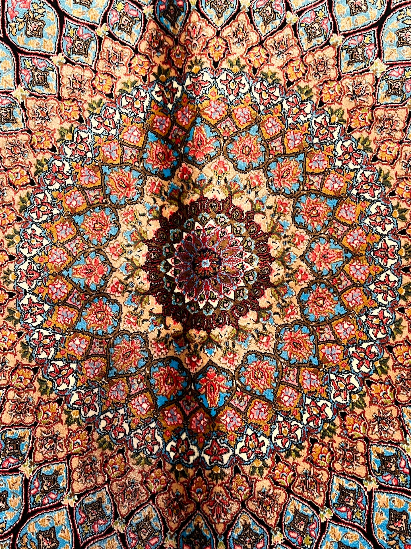 Light Blue Bamboo Silk Rug 3x5 ft – Radiant Floral Medallion Silk Area Rug with Elegant Ornamental Design