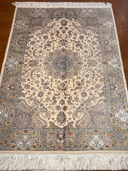 Cream Bamboo Silk Rug 3x5 ft – Elegant Floral Medallion Silk Area Rug for Bedroom, Entryway & Living Space