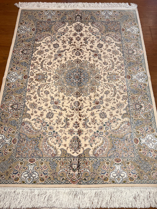 Cream Bamboo Silk Rug 3x5 ft – Elegant Floral Medallion Silk Area Rug for Bedroom, Entryway & Living Space