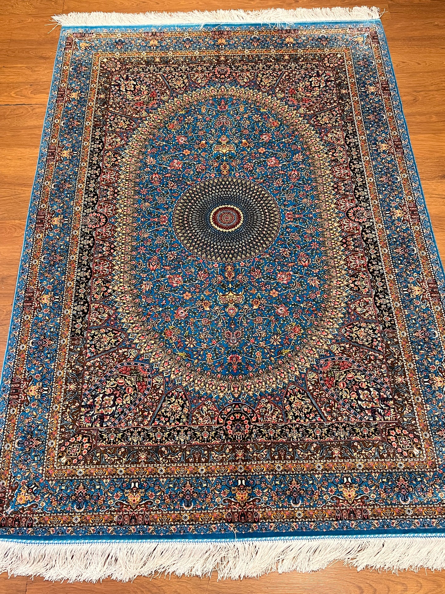 4x6 ft Silk Rug – Turquoise Blue Floral Medallion Area Rug, Elegant Luxury Home Decor