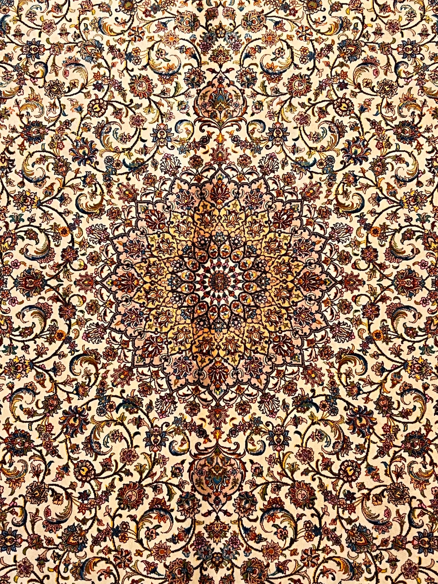 4x6 ft Silk Rug – Ivory & Cream Floral Medallion Area Rug with Elegant Multicolor Botanical Design