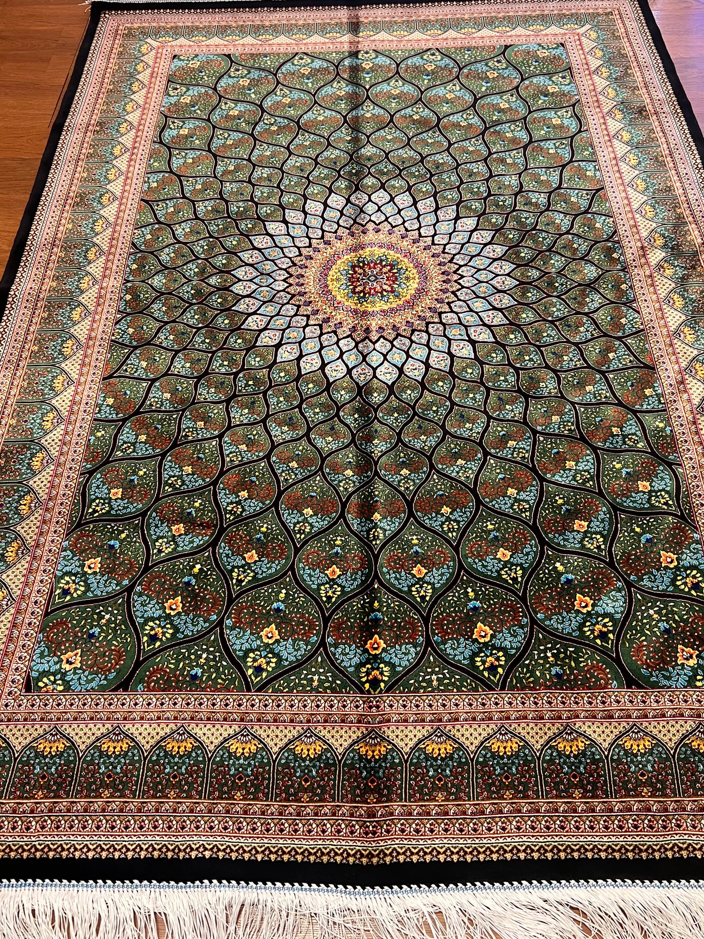 4x6 ft Silk Rug – Deep Green & Black Floral Medallion Area Rug with Radiating Geometric Design and Elegant Silk Finish