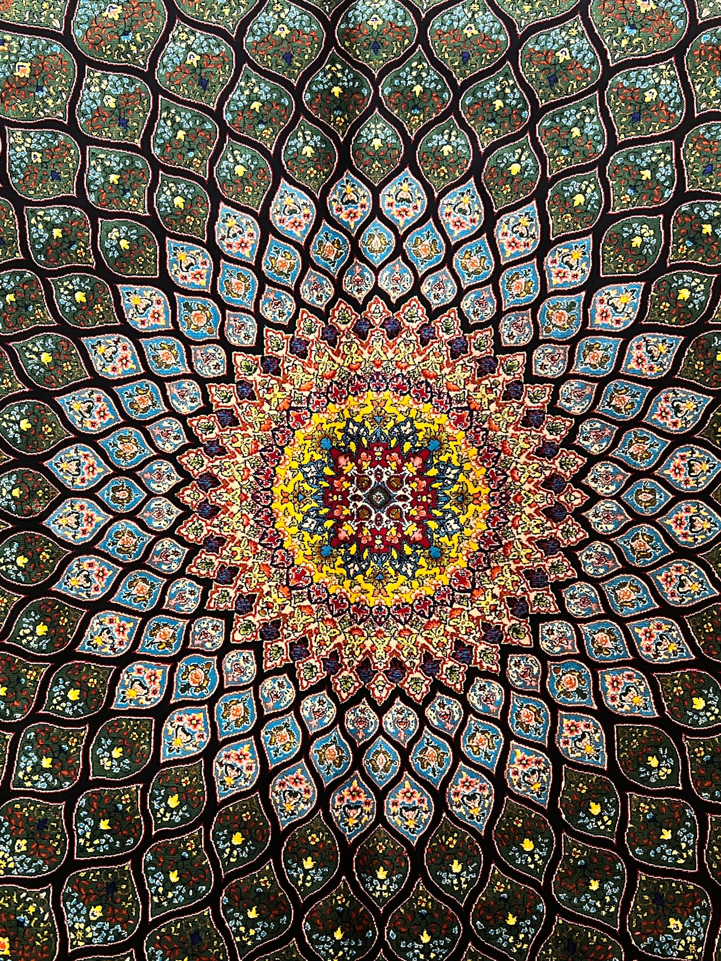 4x6 ft Silk Rug – Deep Green & Black Floral Medallion Area Rug with Radiating Geometric Design and Elegant Silk Finish