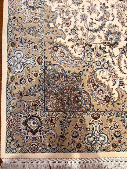 4x6 ft Silk Rug – Ivory, Beige & Soft Gray Floral Medallion Area Rug with Elegant Botanical Design and Refined Silk Finish