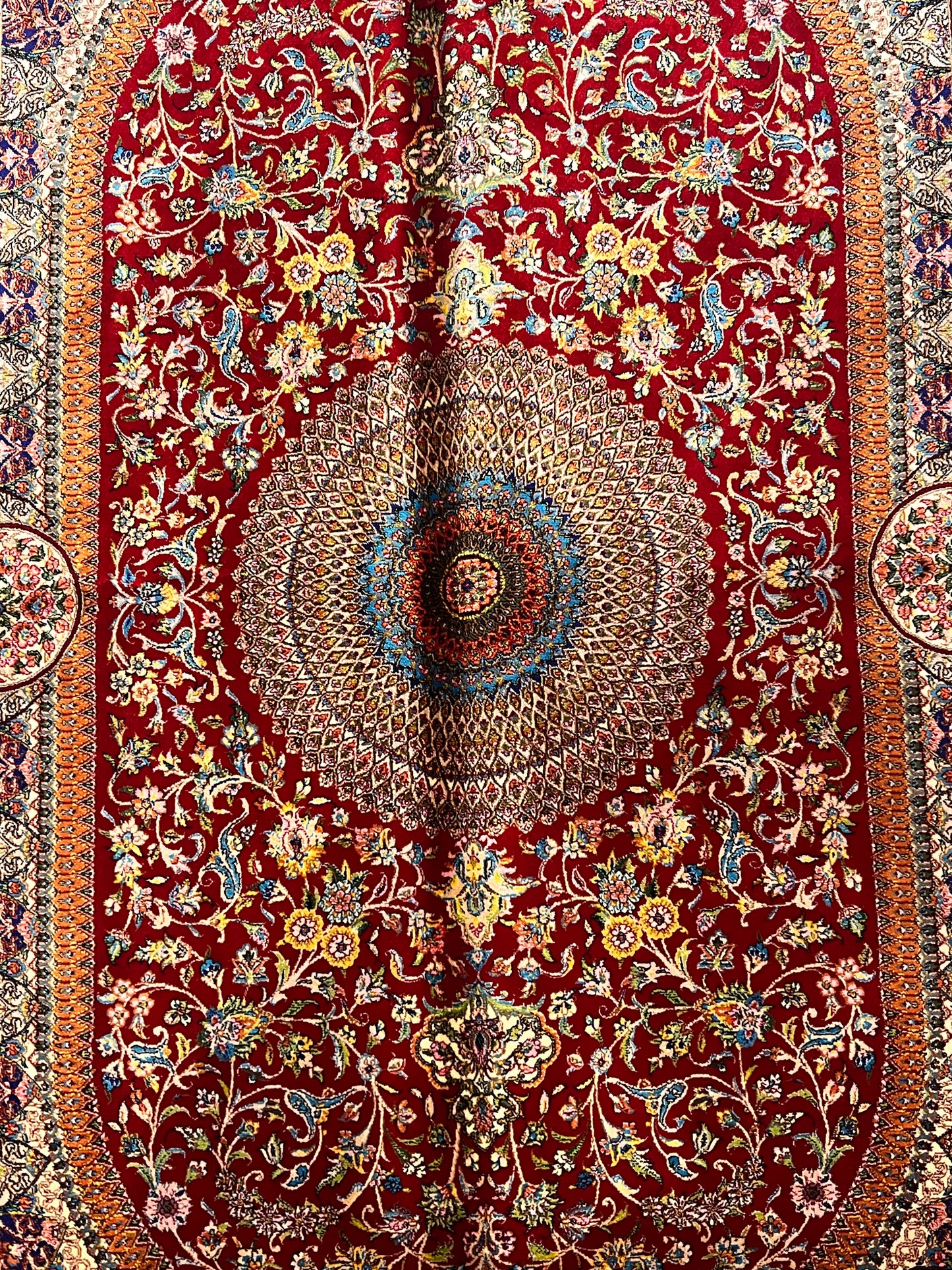 4x6 ft Silk Rug – Deep Red & Gold Floral Medallion Area Rug, Elegant Traditional Design