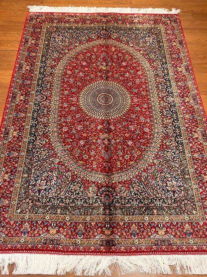 4x6 ft Red Silk Rug – Floral Medallion Area Rug, Elegant Traditional Design