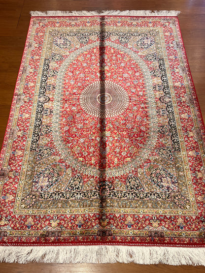 4x6 ft Red Silk Rug – Floral Medallion Area Rug, Elegant Traditional Design