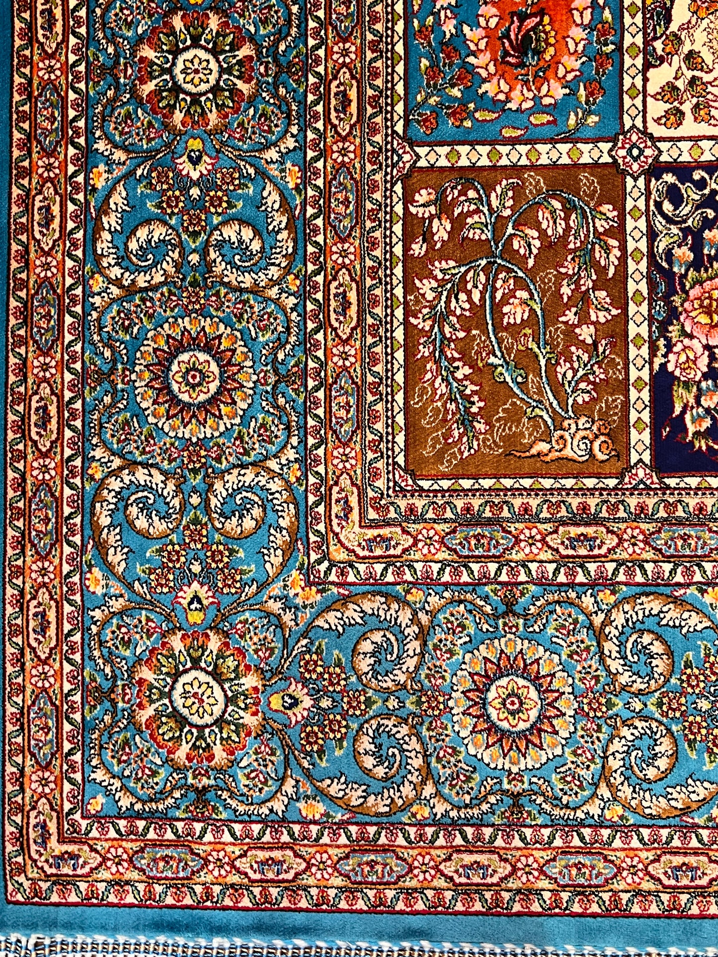 4x6 ft Multicolor Silk Rug – Turquoise Border Garden Panel Design, Elegant Floral Area Rug