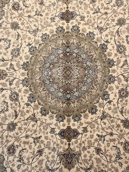 4x6 ft Ivory Silk Rug – Beige, Taupe & Soft Blue Floral Medallion Area Rug, Elegant Neutral Design