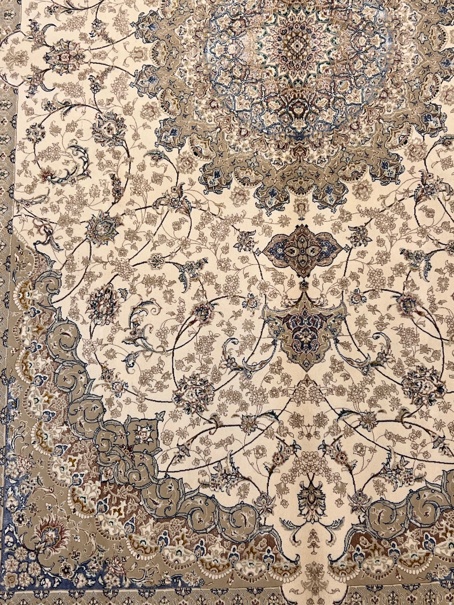 4x6 ft Ivory Silk Rug – Beige, Taupe & Soft Blue Floral Medallion Area Rug, Elegant Neutral Design