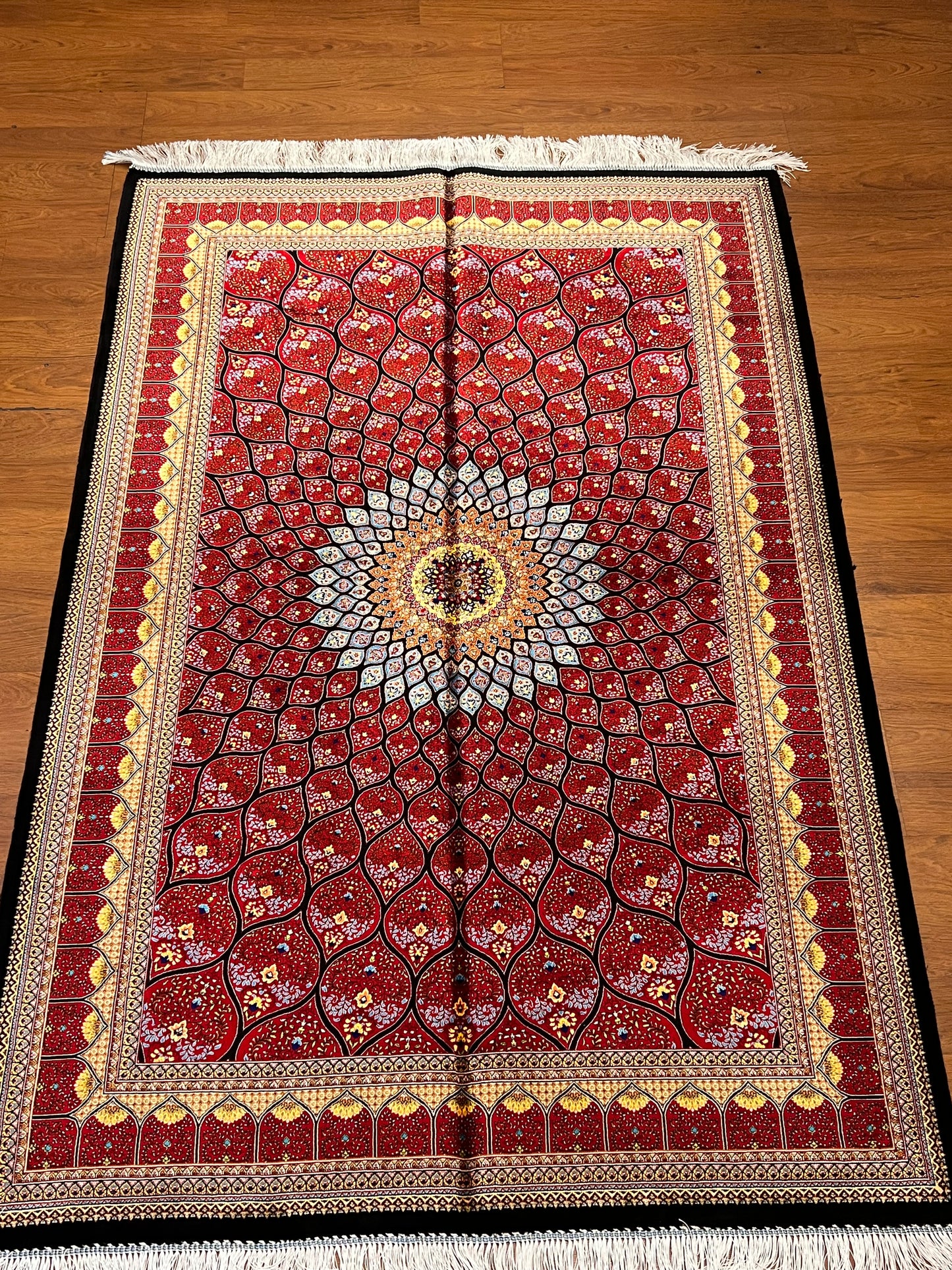 4x6 ft Bamboo Silk Rug – Deep Red Floral Medallion Silk Area Rug – Luxury Statement Rug