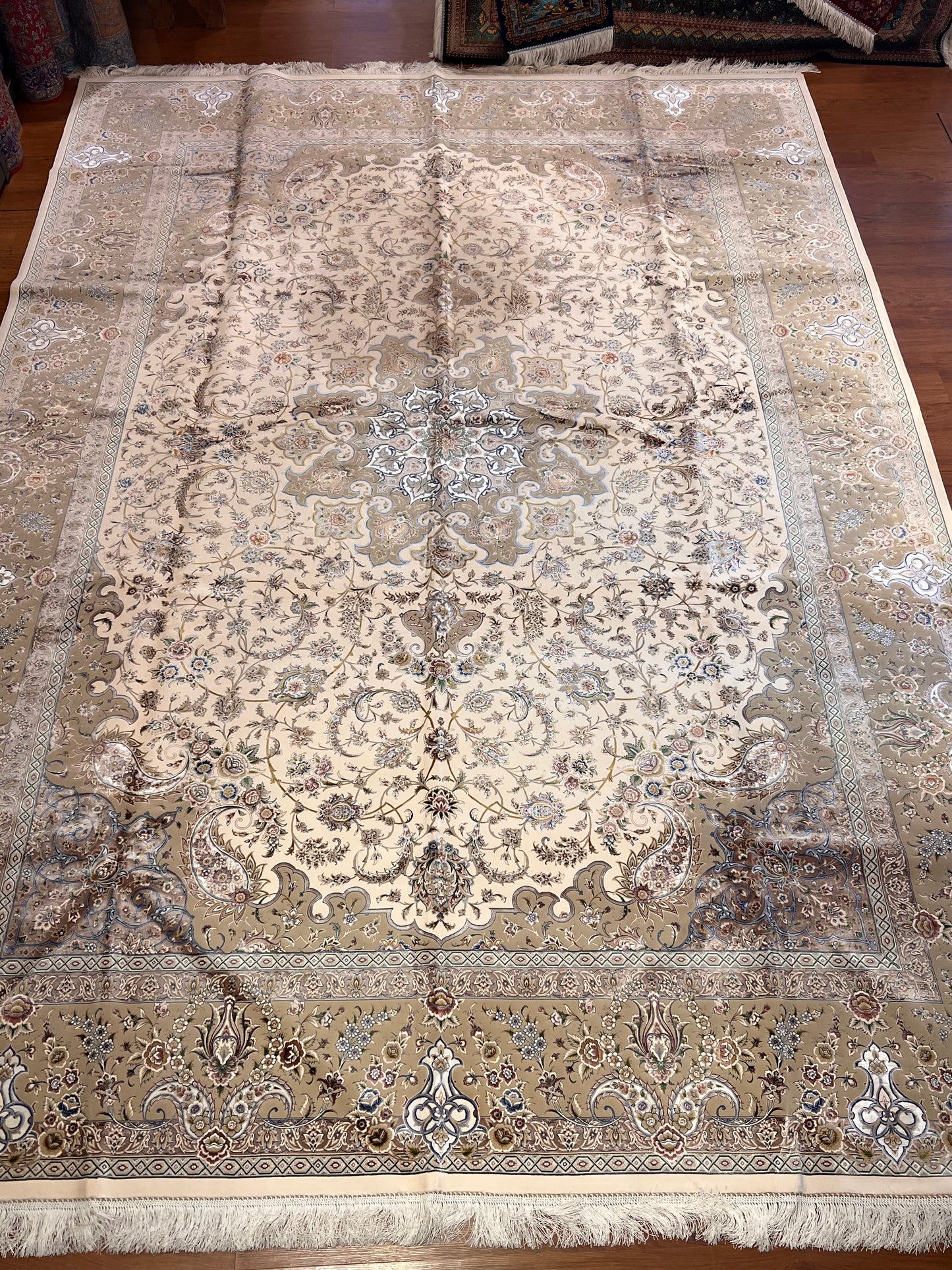 8×12 ft Silk Rug – Ivory, Beige & Taupe Medallion Area Rug, Luxury Neutral Floral Turkish Design, Extra Large Rug