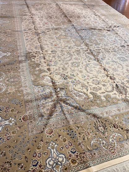 8×12 ft Silk Rug – Ivory, Beige & Taupe Medallion Area Rug, Luxury Neutral Floral Turkish Design, Extra Large Rug