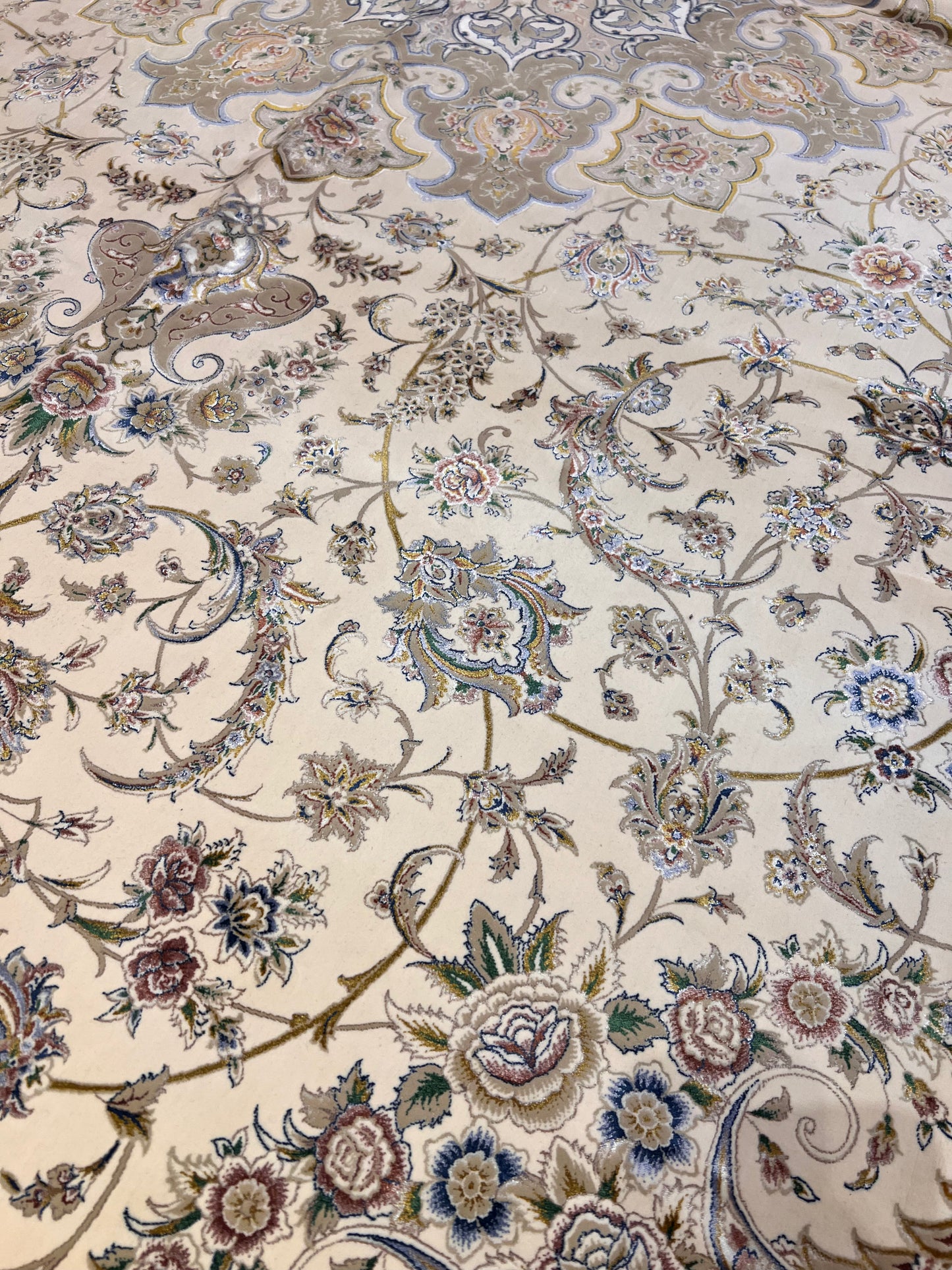 8×12 ft Silk Rug – Ivory, Beige & Taupe Medallion Area Rug, Luxury Neutral Floral Turkish Design, Extra Large Rug