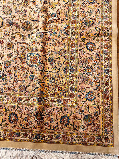 7x10 ft  Silk Rug – Ivory & Peach Floral Medallion Area Rug, Elegant Traditional Design