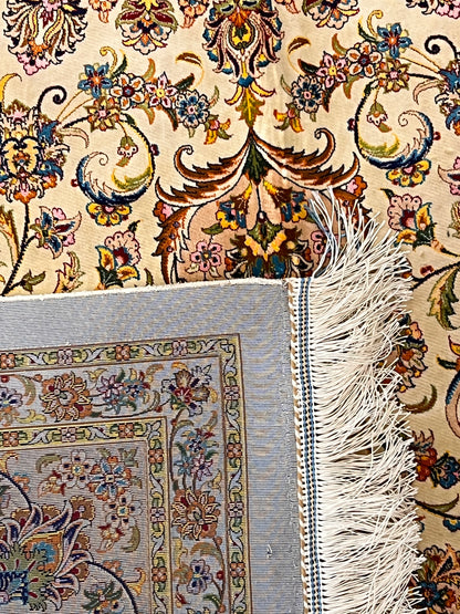 7x10 ft  Silk Rug – Ivory & Peach Floral Medallion Area Rug, Elegant Traditional Design